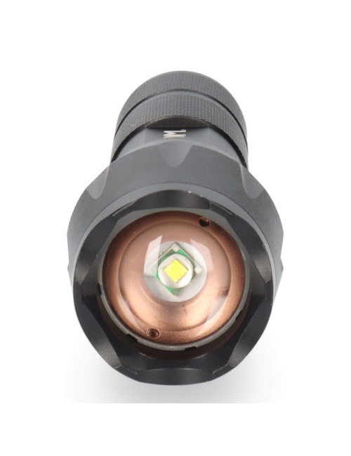 Linterna led tactical force, zoom, aluminio, 3 w 140 lm 3xaaa (incluidas)
