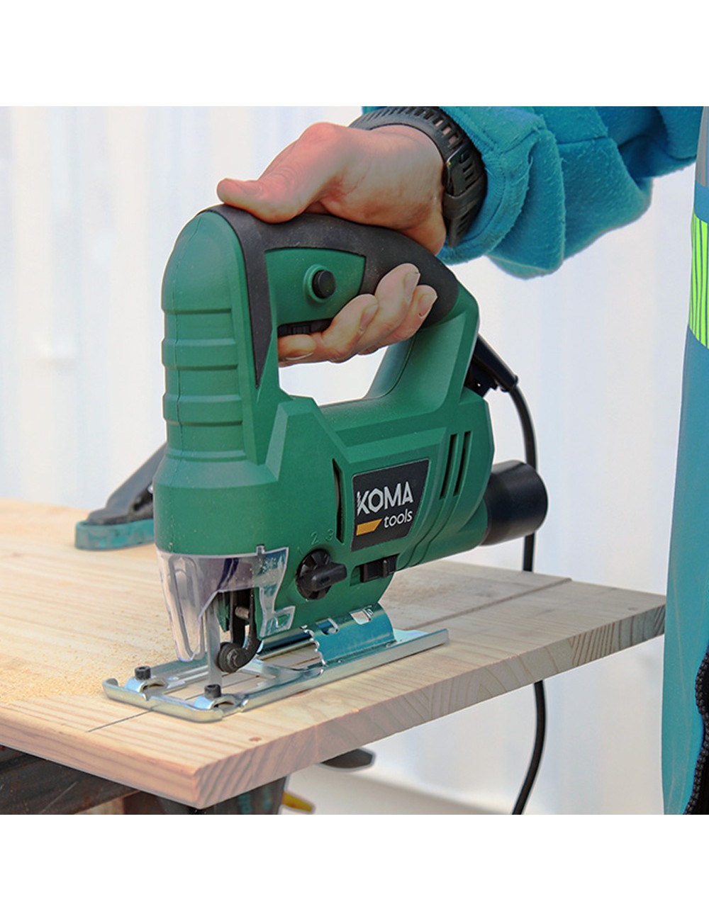 Sierra de calar eléctrica, 580w, 260 x 250 mm