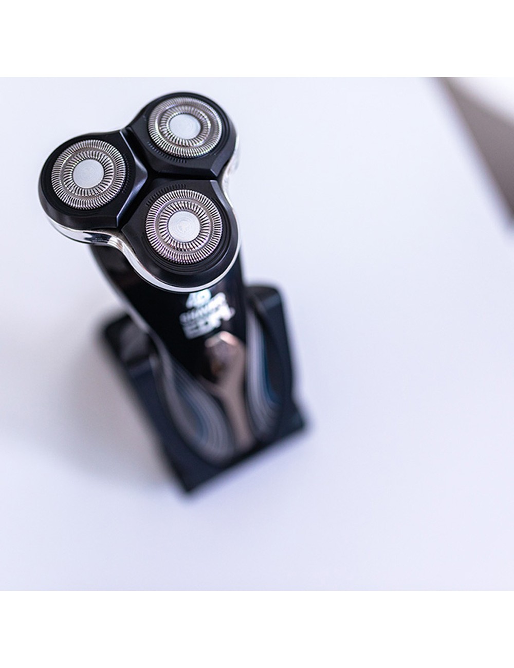 Afeitadora electrica recargable 4d 3 w