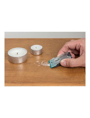 Rascador con cuchillas de plástico