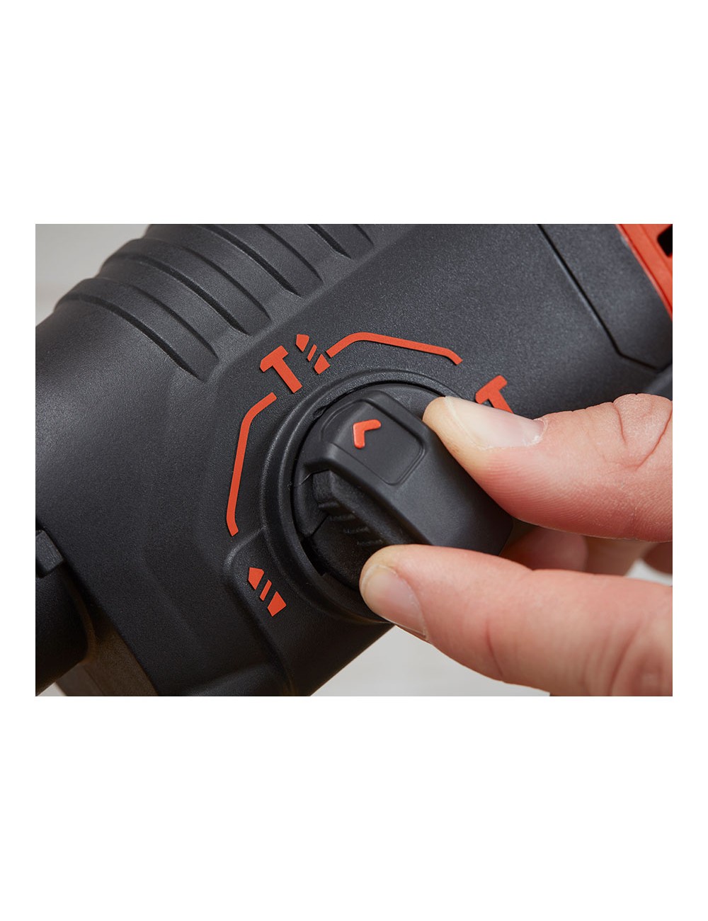 Martillo sds-plus 650w behs01k-qs black+decker