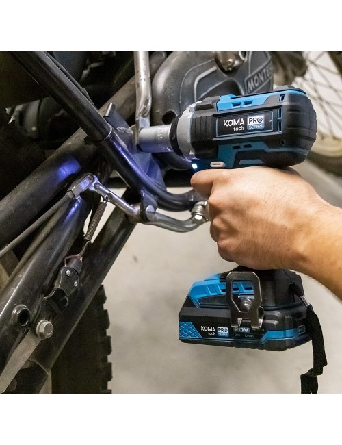 Llave de impacto 20 v brushless 280 nm (sin batería ni cargador)