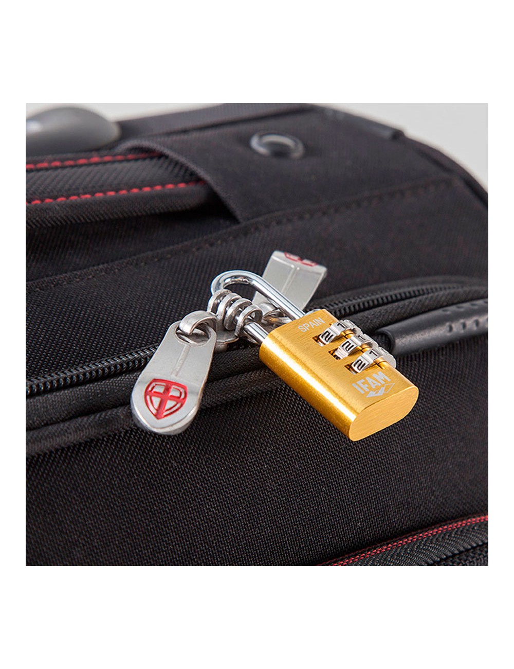 Candado col combi30 amarillo 30mm. arco ø5mm. con combinación. ifam