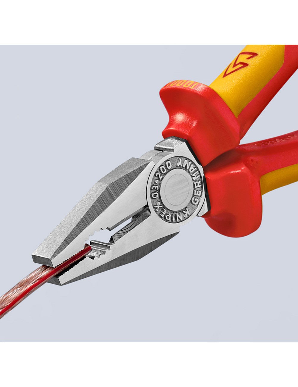 Alicates universales 200 x 65 x 20 mm