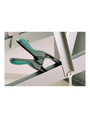 Pinza con mordazas acabadas en punta mt de 70 mm