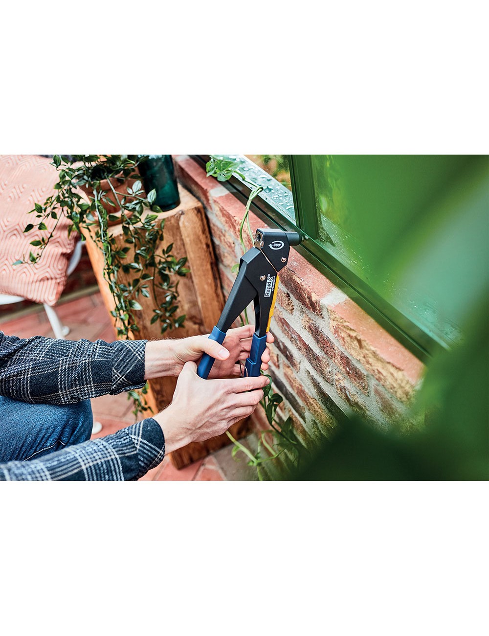 Remachadora manual rp60 cabezal giratorio multi