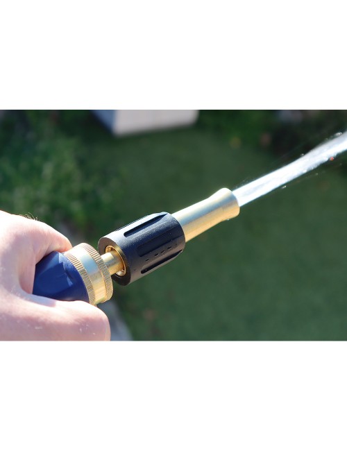 Lanza regulable de laton con grip de caucho y rosca hembra 3/4" aqua control