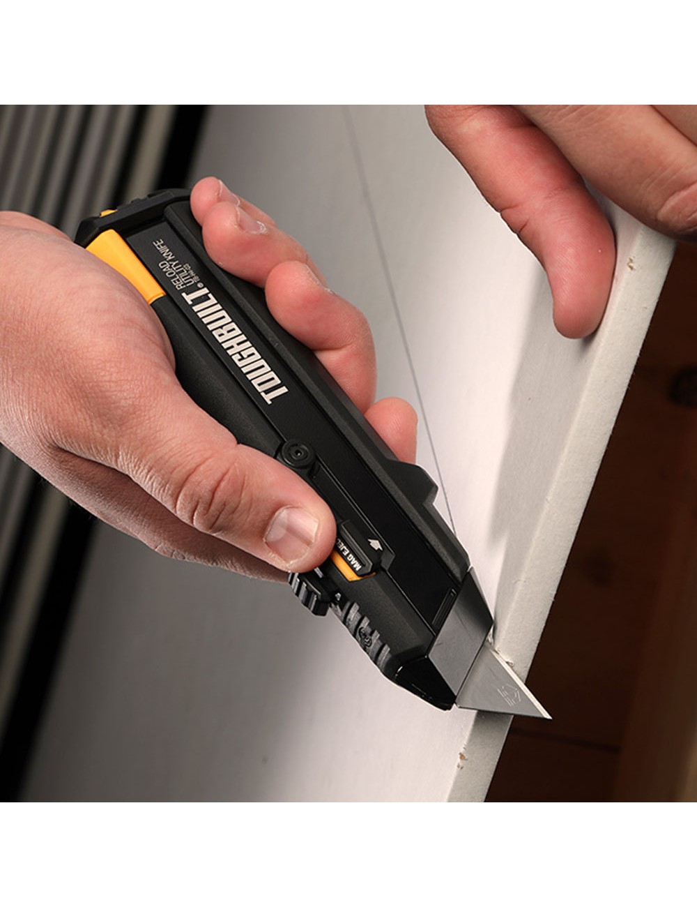 Cúter recargable con 5 + 5 hojas