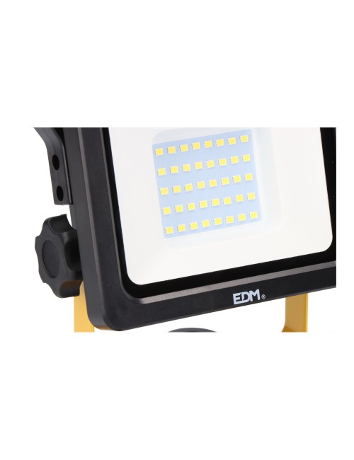 Foco led recargable 20 w 2000 lm 6500 k