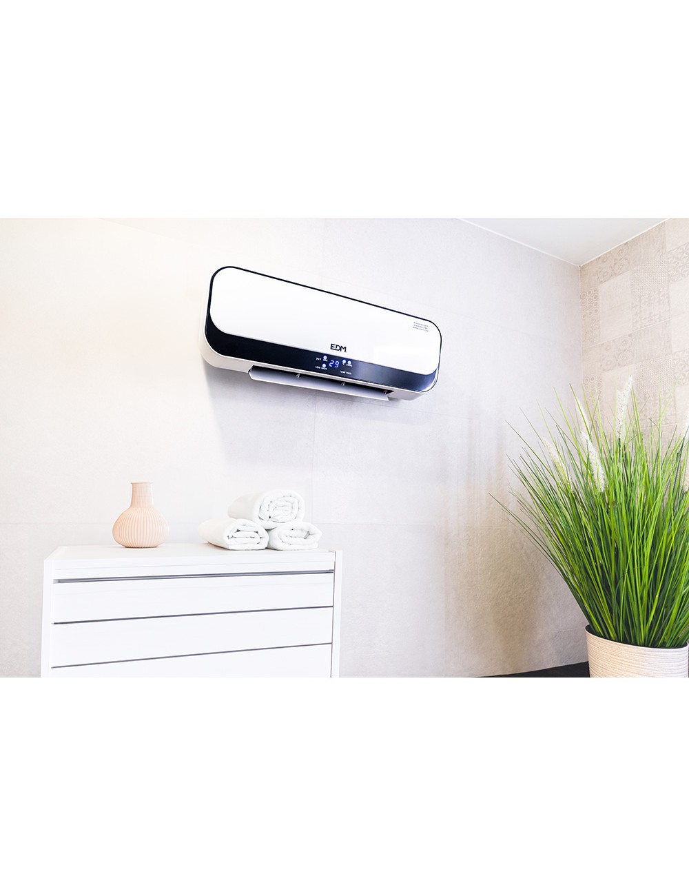 Calefactor split cerámico 1000 - 2000 w, con mando distancia 55,7 x 14,4 x 18,5 cm