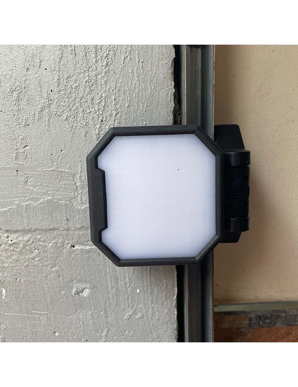 Foco led de trabajo power work am1 20 w 2.000 lm 3 en 1