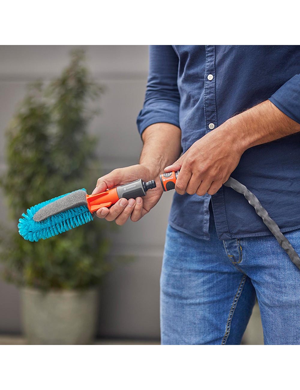 Kit de cepillo de limpieza de bicicletas y jabón 18865-34 gardena