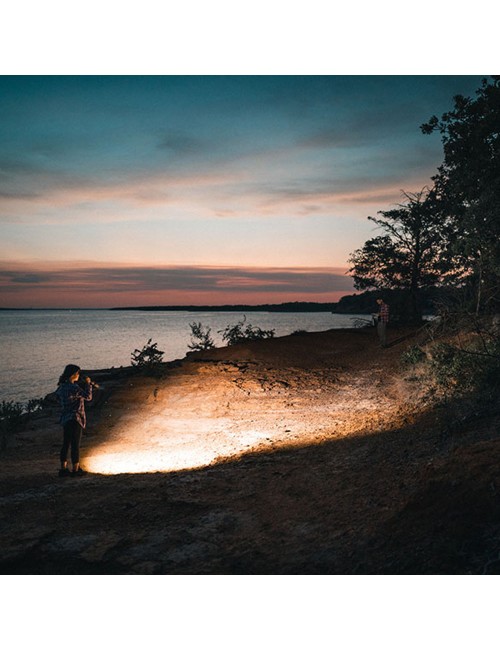 Linterna davinci 8000. recargable