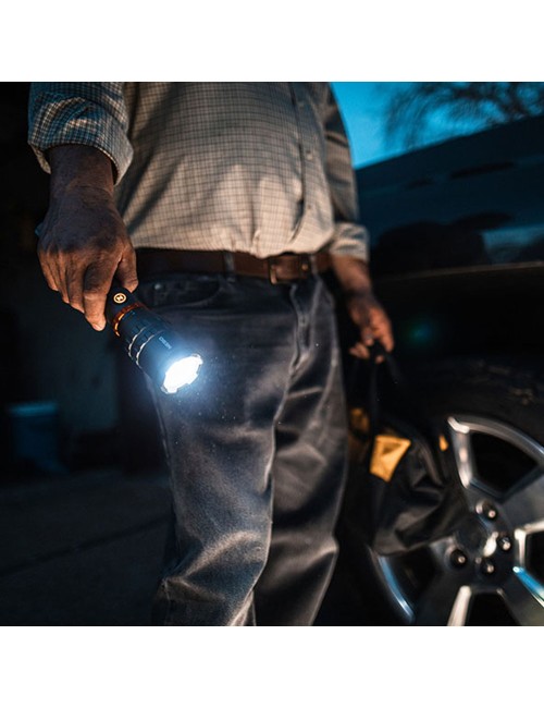 Linterna davinci 8000. recargable