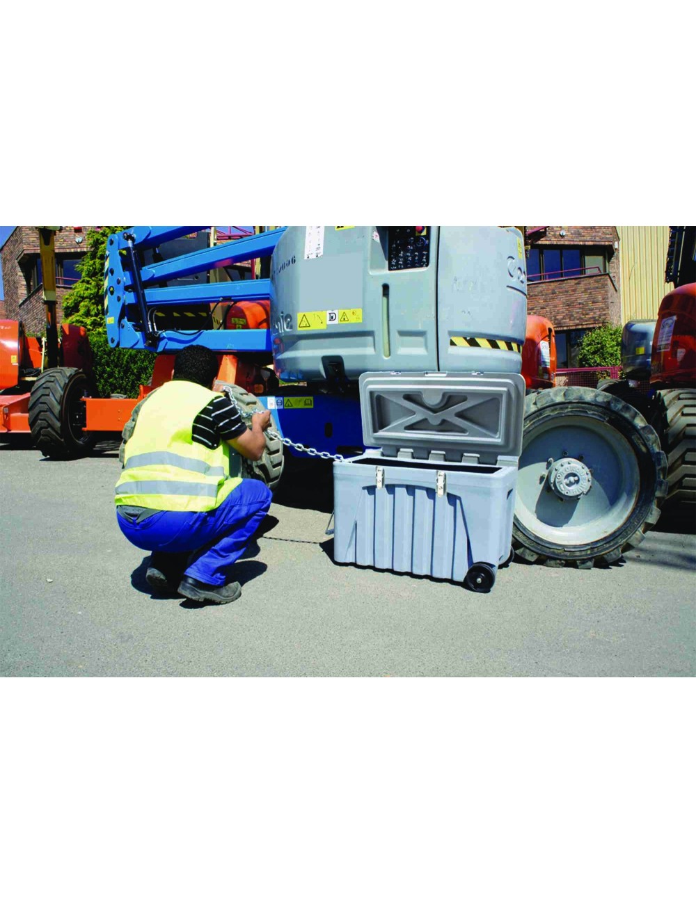 CAJA DE ALMACENAMIENTO CON RUEDAS KOFPRO 1041 150kg