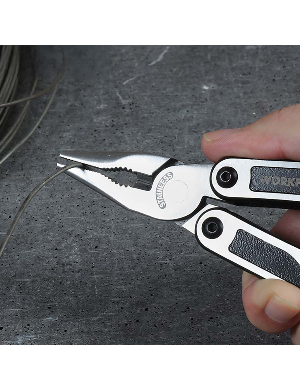 Multiherramienta 15 en 1