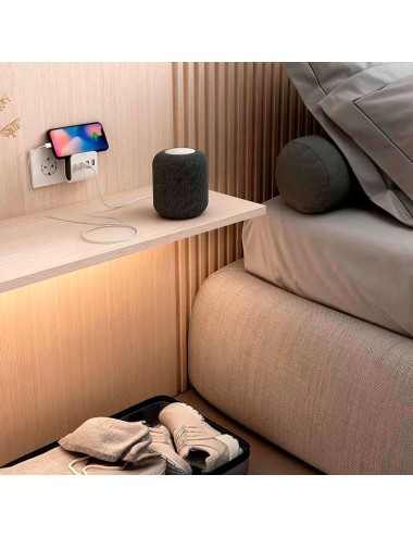 Adaptador 3 usb a + 1 usb c 16 a con soporte para smartphone