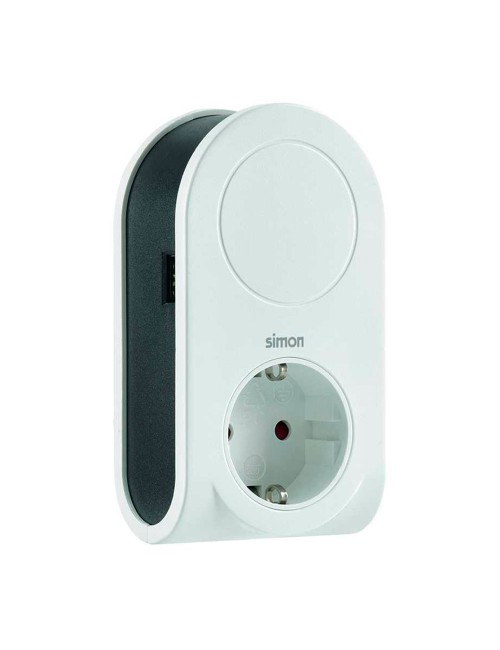 Adaptador 3 conectores usb + 1 usb a + 1 toma schuko 16a 250 v~ blanco