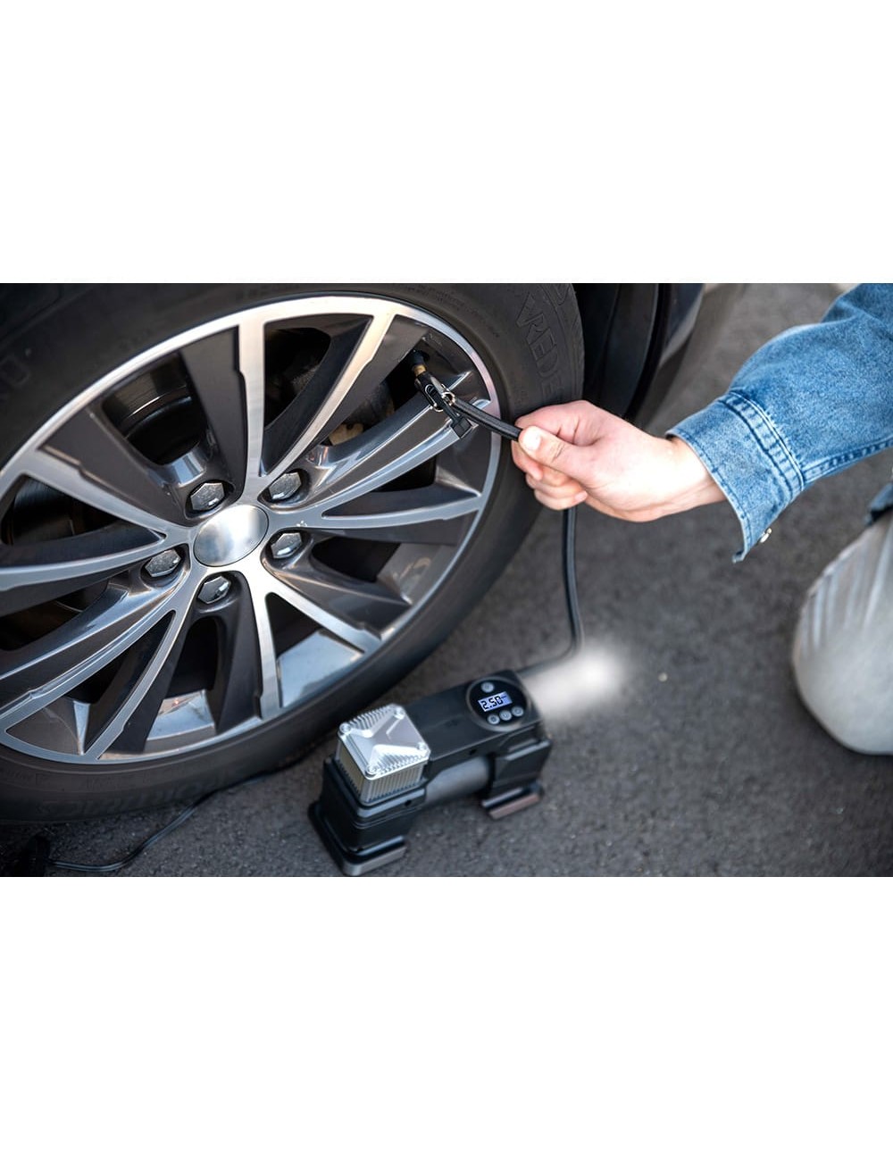 Compresor 12 v con pantalla digital, 20,5 x 8 x 13 cm