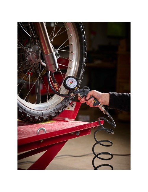 Pistola de inflado con manómetro 0-12 bar