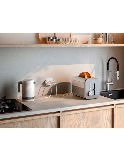 Adaptador 2 tomas schuko frontal con interruptor, 16 a 250 v~, blanco