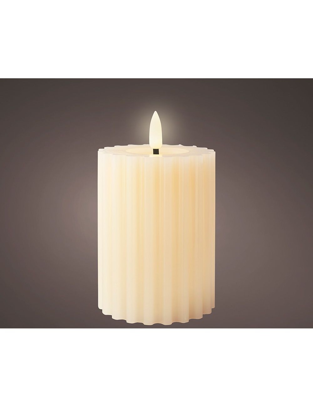 Vela de cera led efecto llama, color beige, superficie con relieve ø7,5 x 12,3 cm