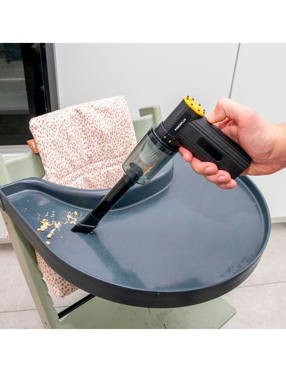 Mini soplador / aspirador 8 v con accesorios