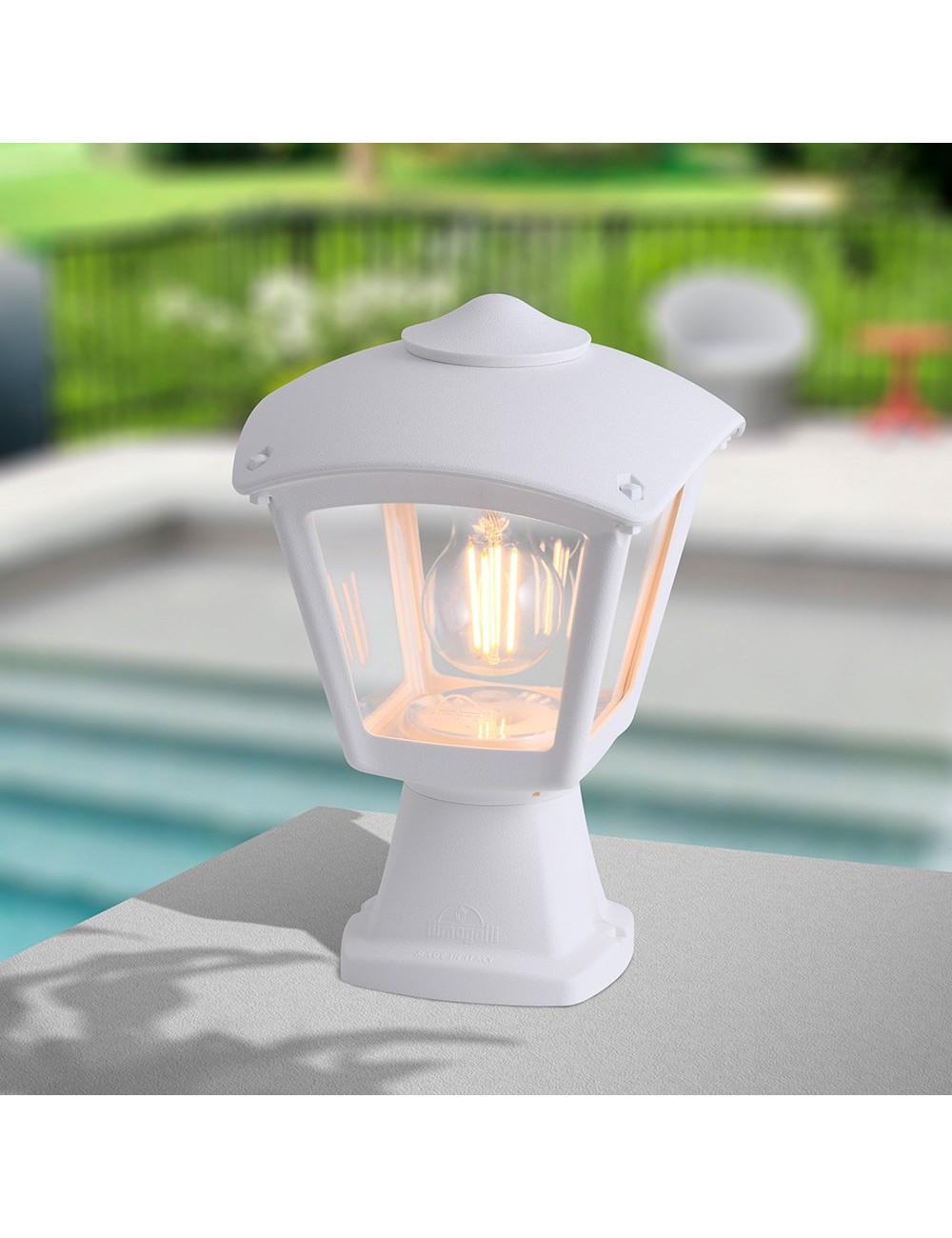 Farol sobremuro disma/roby, transparente, e27, blanco, 195 x 195 x 290 mm