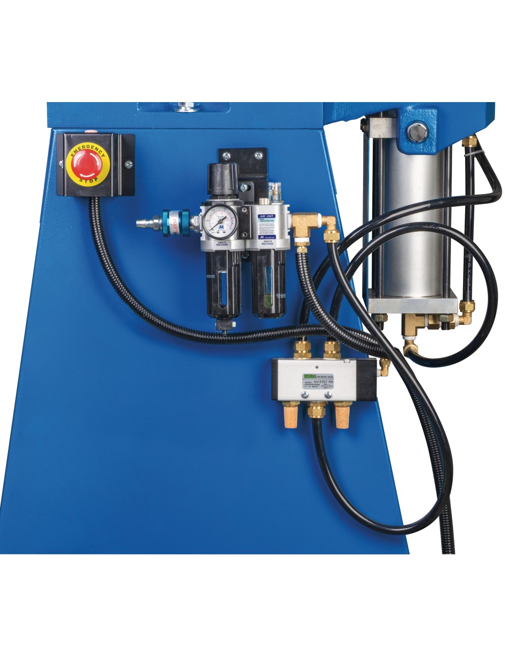 ESCANTONADORA NEUMATICA AKM 130 - 3P